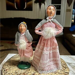 Byers Choice • Vintage • 1993 • The Carolers • 2 Piece Set • Pink Outfit • Fur